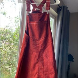 overall dress with pockets!